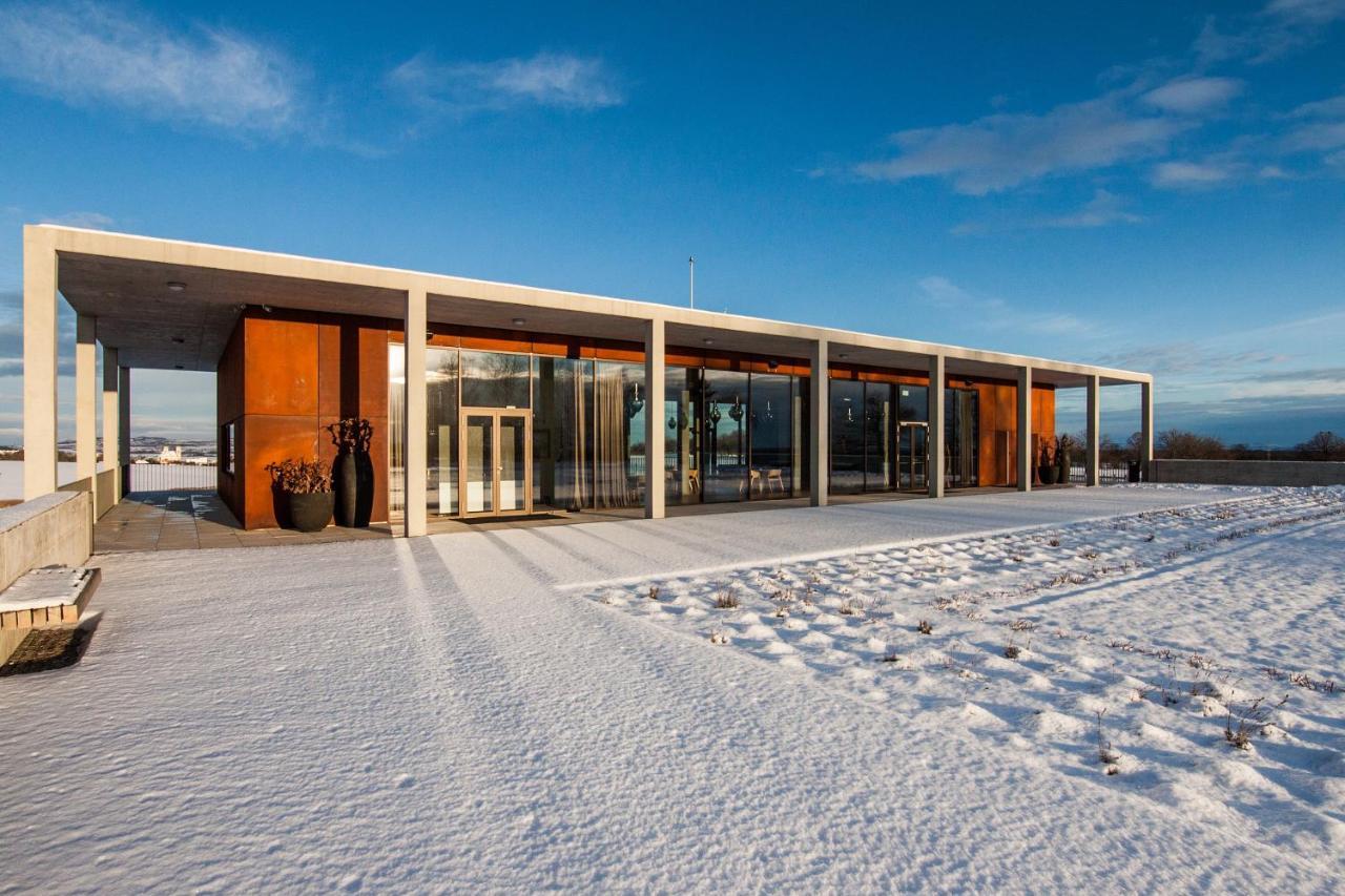 Vinarstvi Obelisk Bed & Breakfast Valtice Bagian luar foto